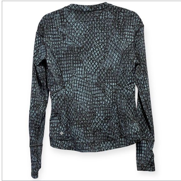 Lululemon Close To Crossing Jacquard Long Sleeve Top Size M - Picture 4 of 9